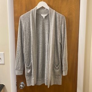 Market & Spruce sweater. Like new.